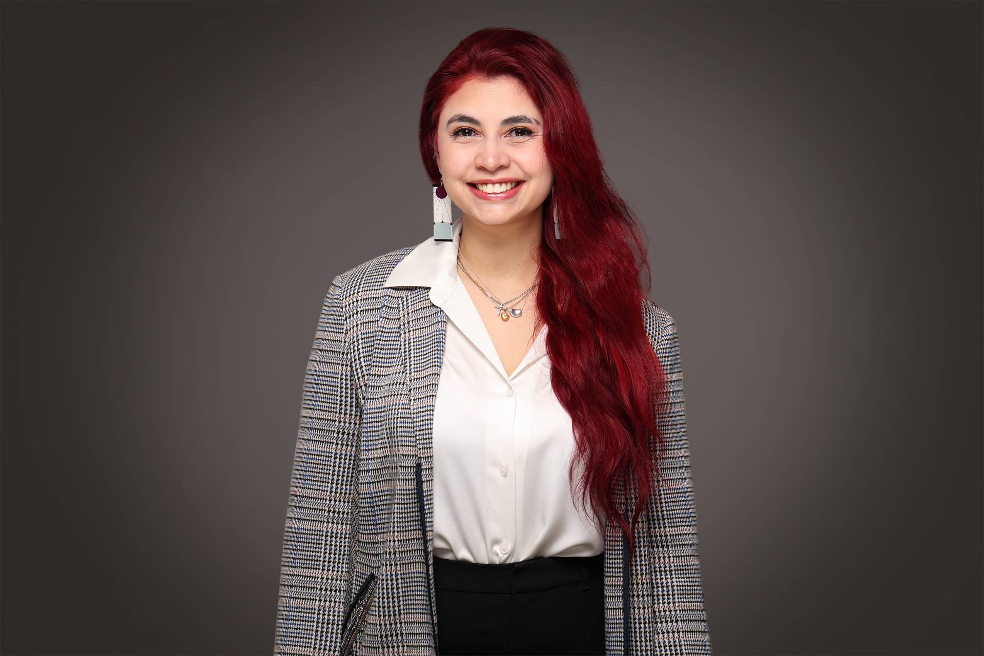 Sarah Eden Mattitza, Back Office & Team Assistenz